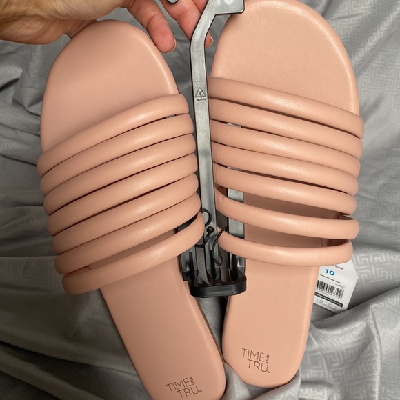 Time and Tru Multi-Band Slide Sandals Size 10 NWT - Picture 9 of 12